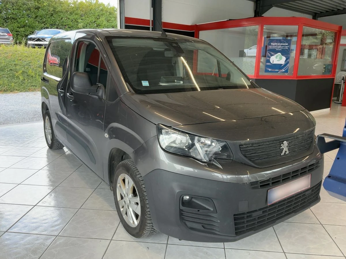 Peugeot Partner 1.5 Blue-HDi, снимка 3 - Автомобили и джипове - 55777026