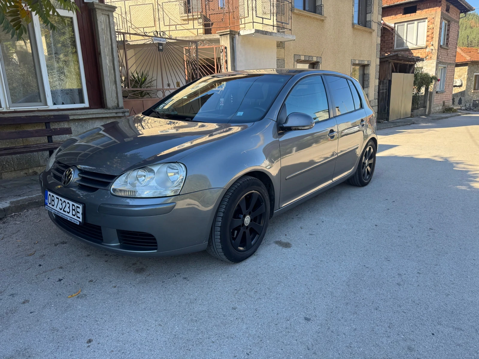 VW Golf, снимка 3 - Автомобили и джипове - 56135819
