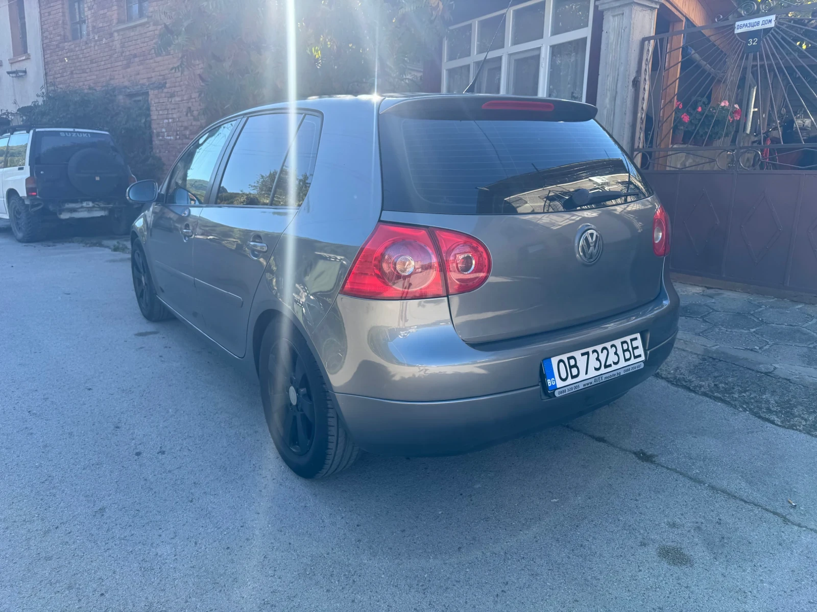 VW Golf, снимка 4 - Автомобили и джипове - 56135819
