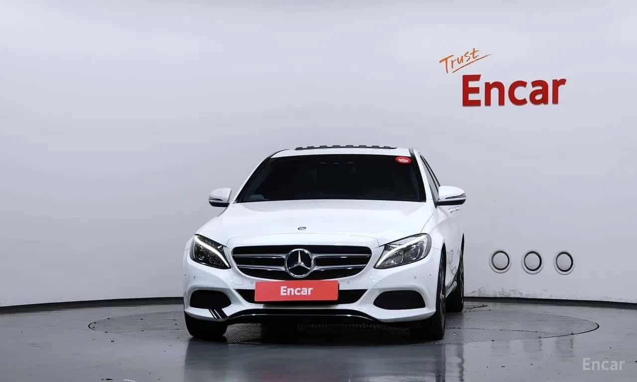 Mercedes-Benz C 220 d * Avantgarde * Head Up * , снимка 3 - Автомобили и джипове - 56198686