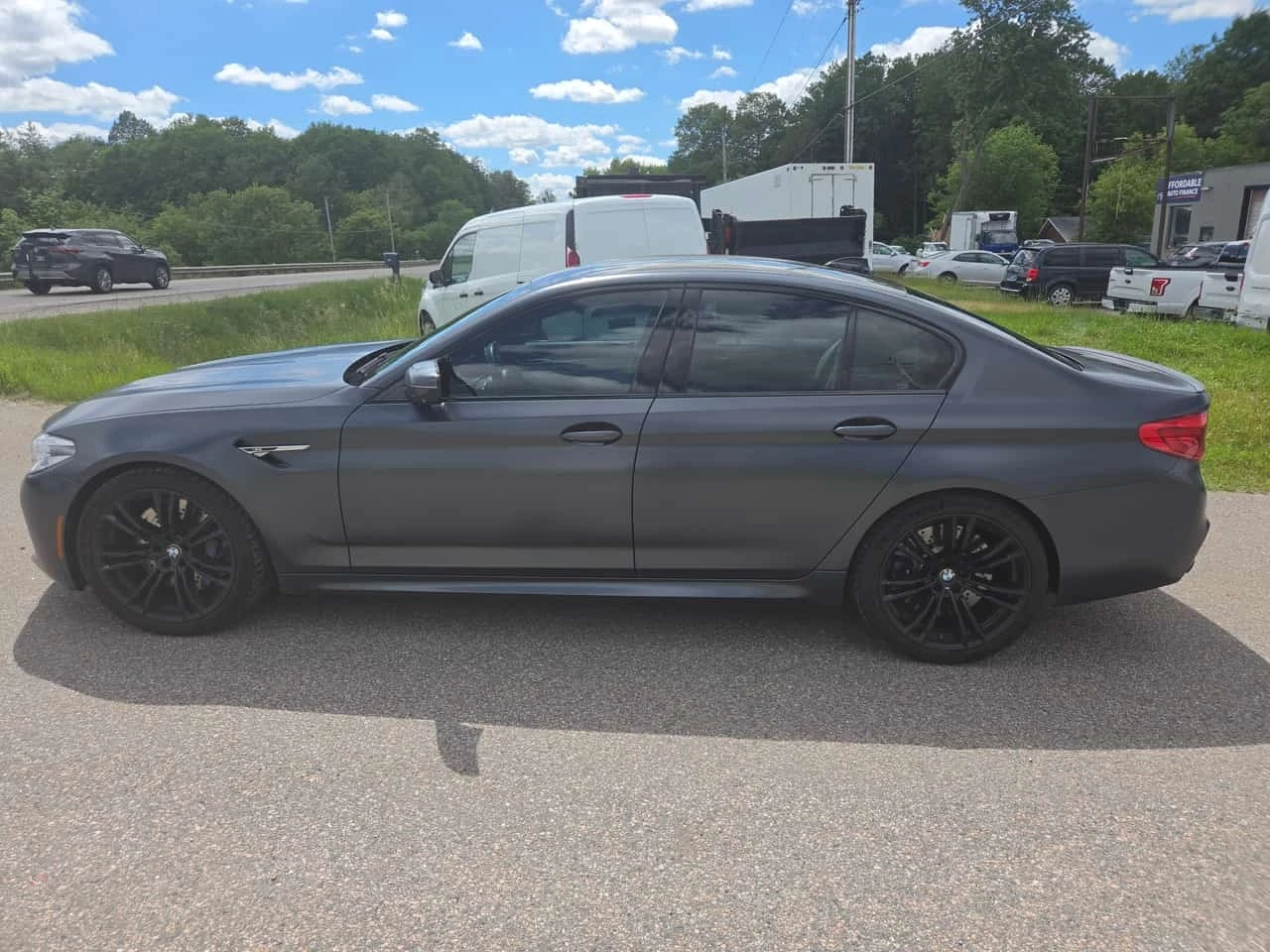 BMW M5 * Sedan * АВТОКРЕДИТ БЕЗ ПЪРВОНАЧАЛНА ВНОСКА* , снимка 2 - Автомобили и джипове - 56207787