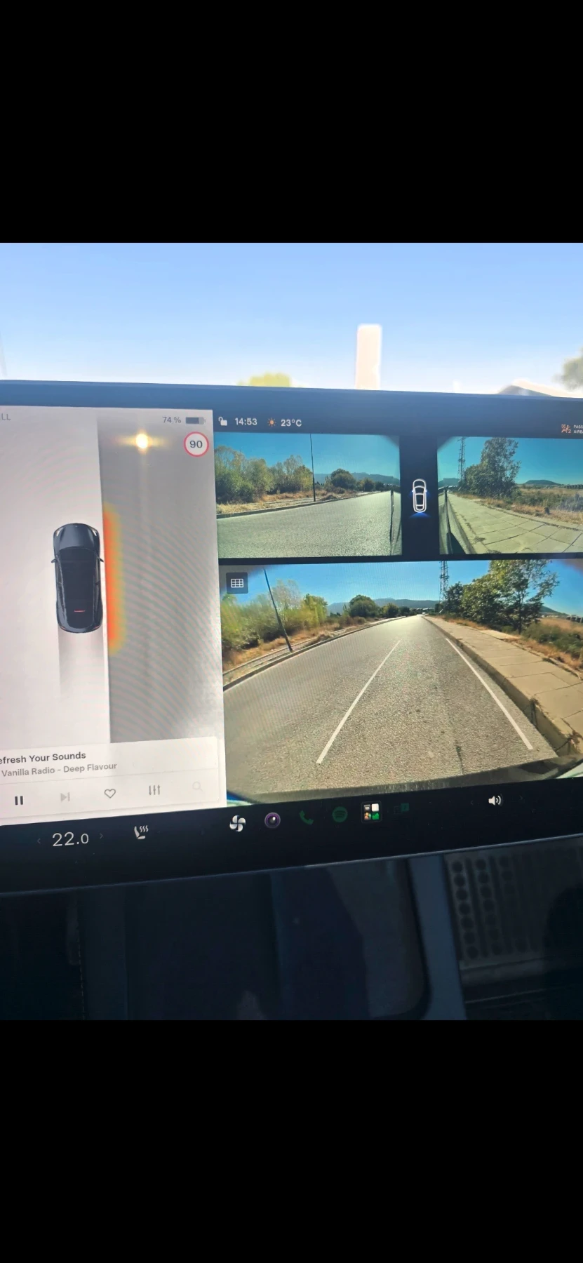 Tesla Model Y Long Range Dual Motor AWD 19500 Км., снимка 15 - Автомобили и джипове - 56375489