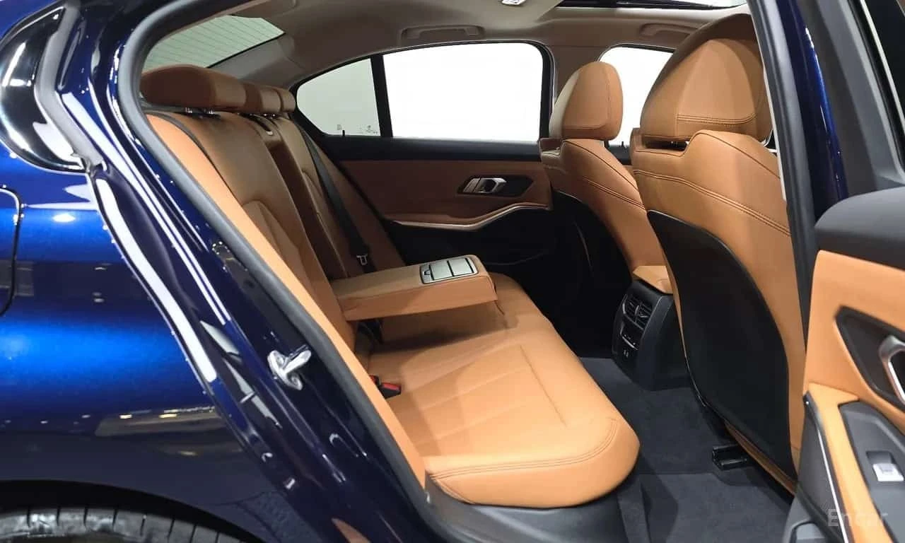 BMW 320 i* HUD* PANO* ���� �� ��������*  | Mobile.bg � ����������� 11
