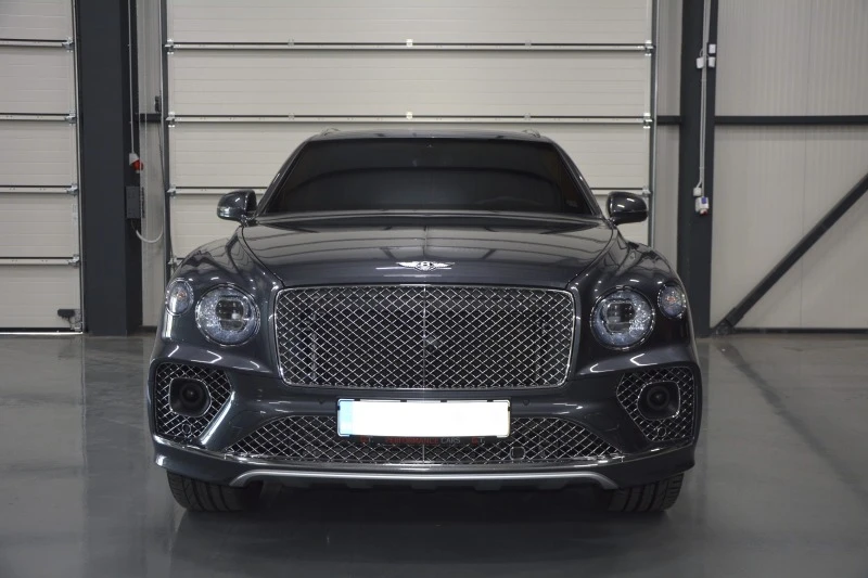 Bentley Bentayga First Edition/Mulliner/V8/НАЛИЧЕН, снимка 8 - Автомобили и джипове - 46558989