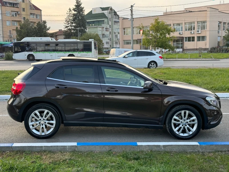 Mercedes-Benz GLA 220 CDI 4MATIC, снимка 4 - Автомобили и джипове - 47756031