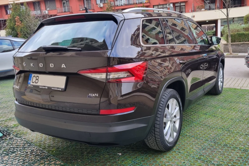 Skoda Kodiaq, снимка 11 - Автомобили и джипове - 48299287