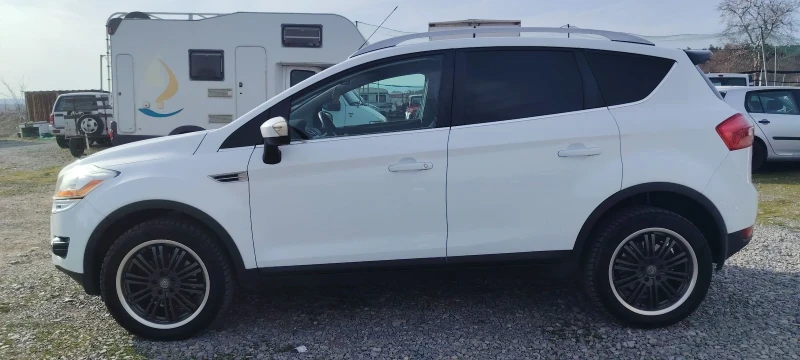 Ford Kuga 2.5i-200к.с, снимка 8 - Автомобили и джипове - 49514546