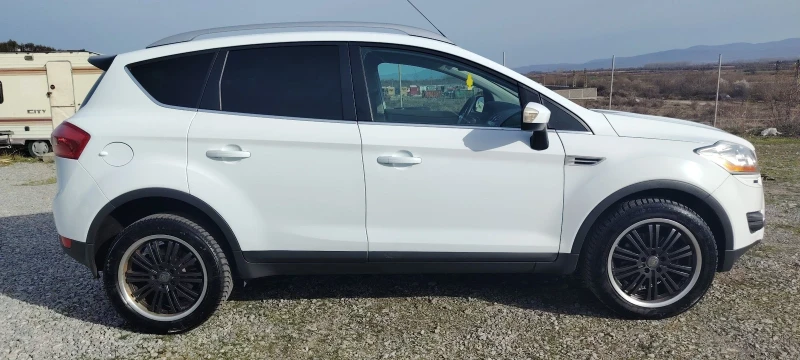 Ford Kuga 2.5i-200к.с, снимка 4 - Автомобили и джипове - 49514546