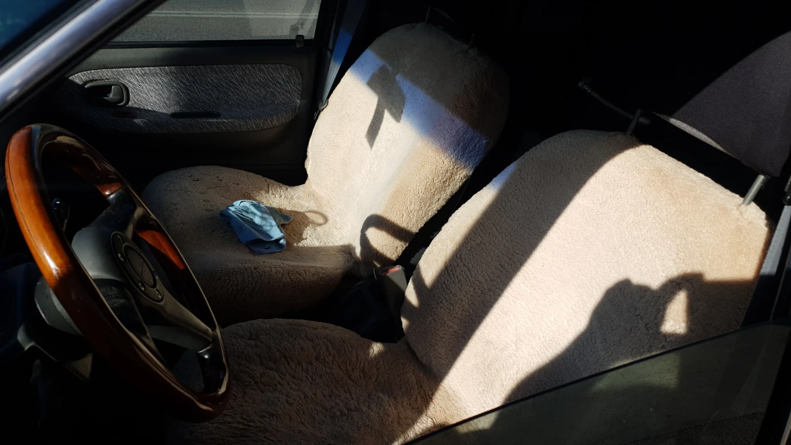 Kia Sportage 2, 0 125k.c. - изображение 8