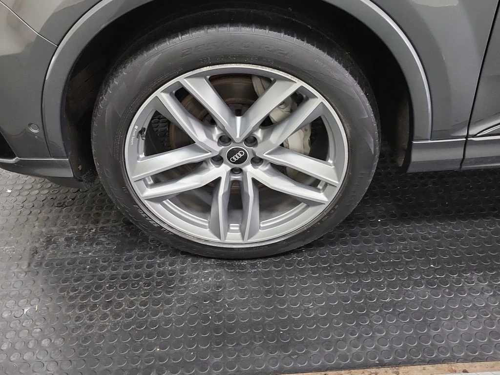 Audi Q7  - изображение 6