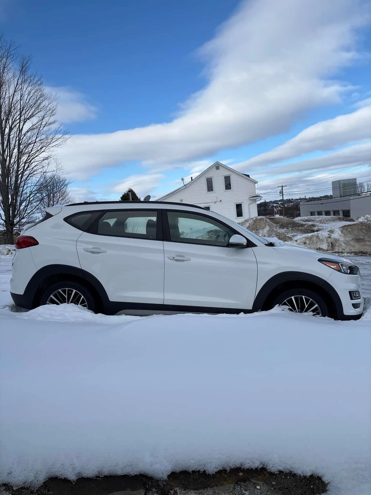 Hyundai Tucson * Preferred * ПОДГРЕВ* KEYLESS* ПАНО*  - изображение 6