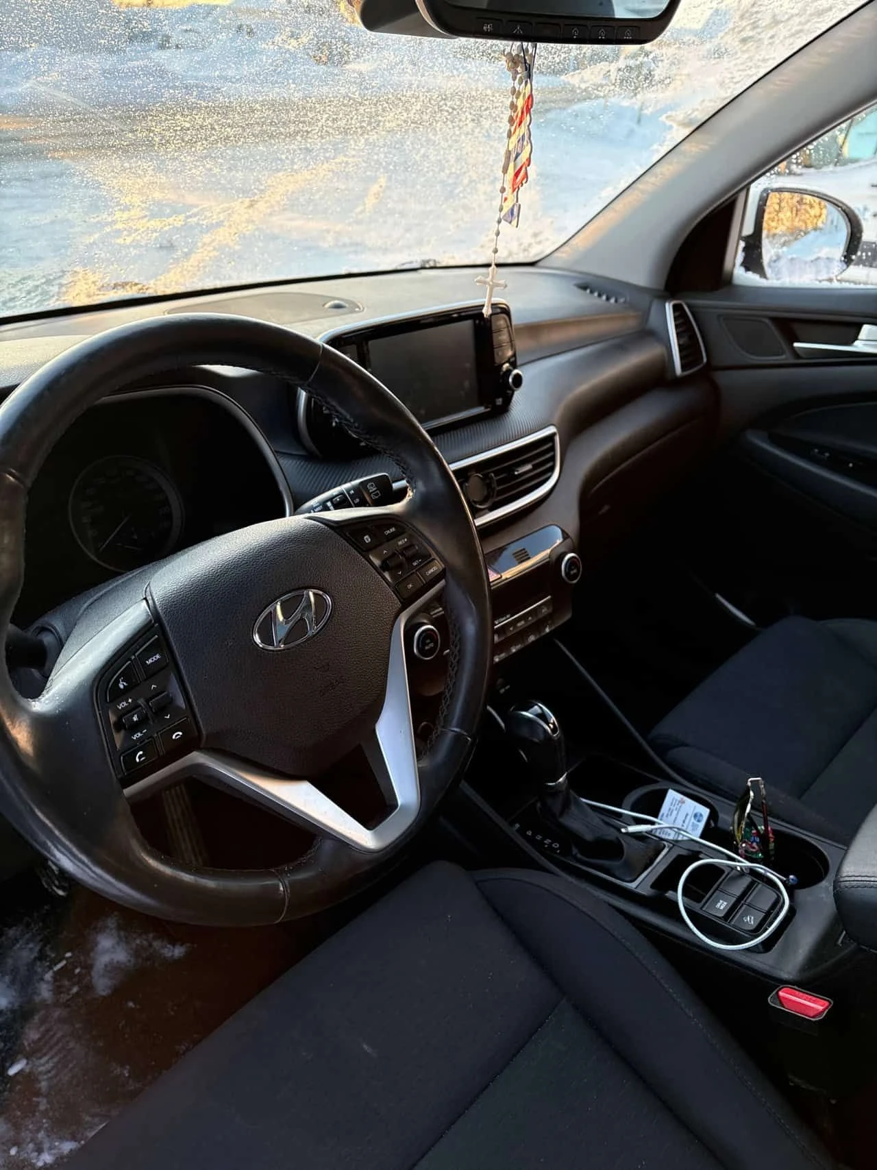 Hyundai Tucson * Preferred * ПОДГРЕВ* KEYLESS* ПАНО*  - изображение 9