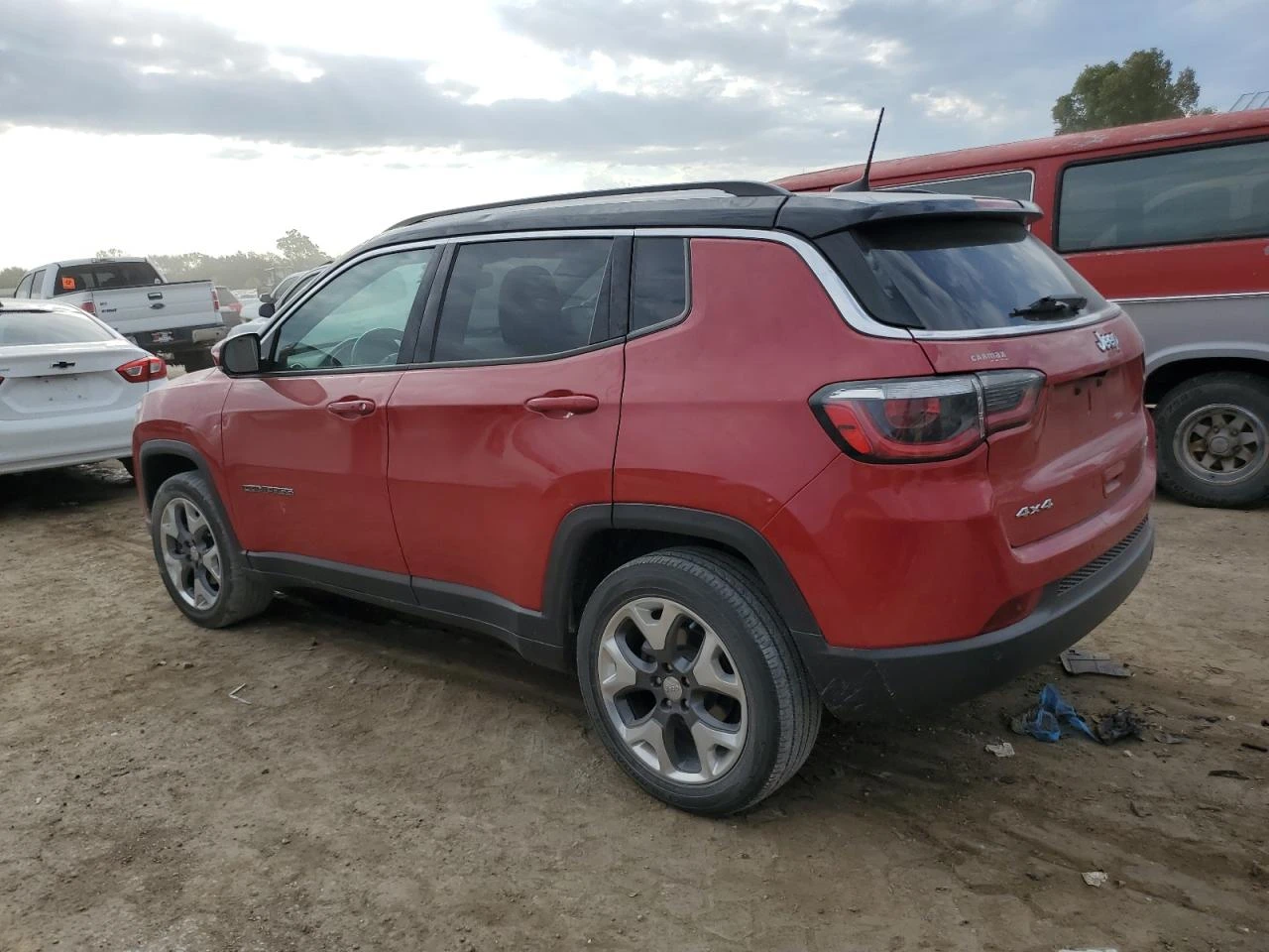 Jeep Compass 2.4l Limited, снимка 2 - Автомобили и джипове - 53987631