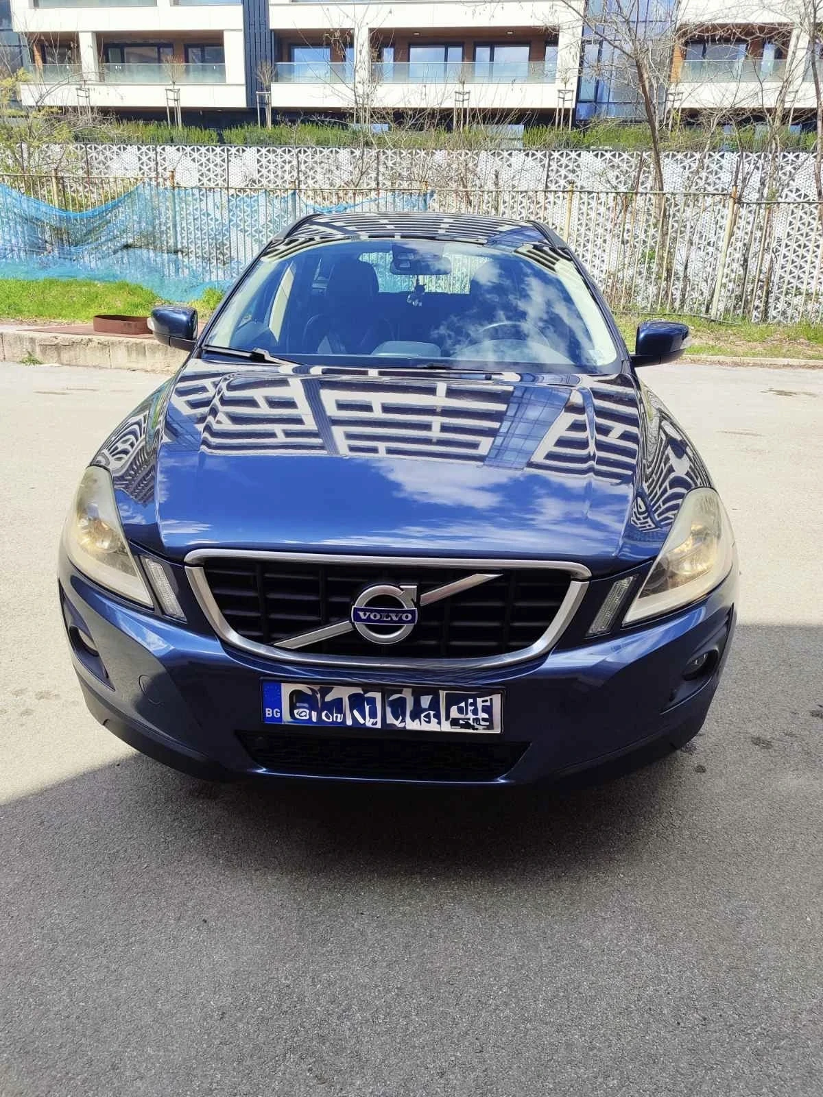 Volvo XC60 2.2D, снимка 2 - Автомобили и джипове - 54159168