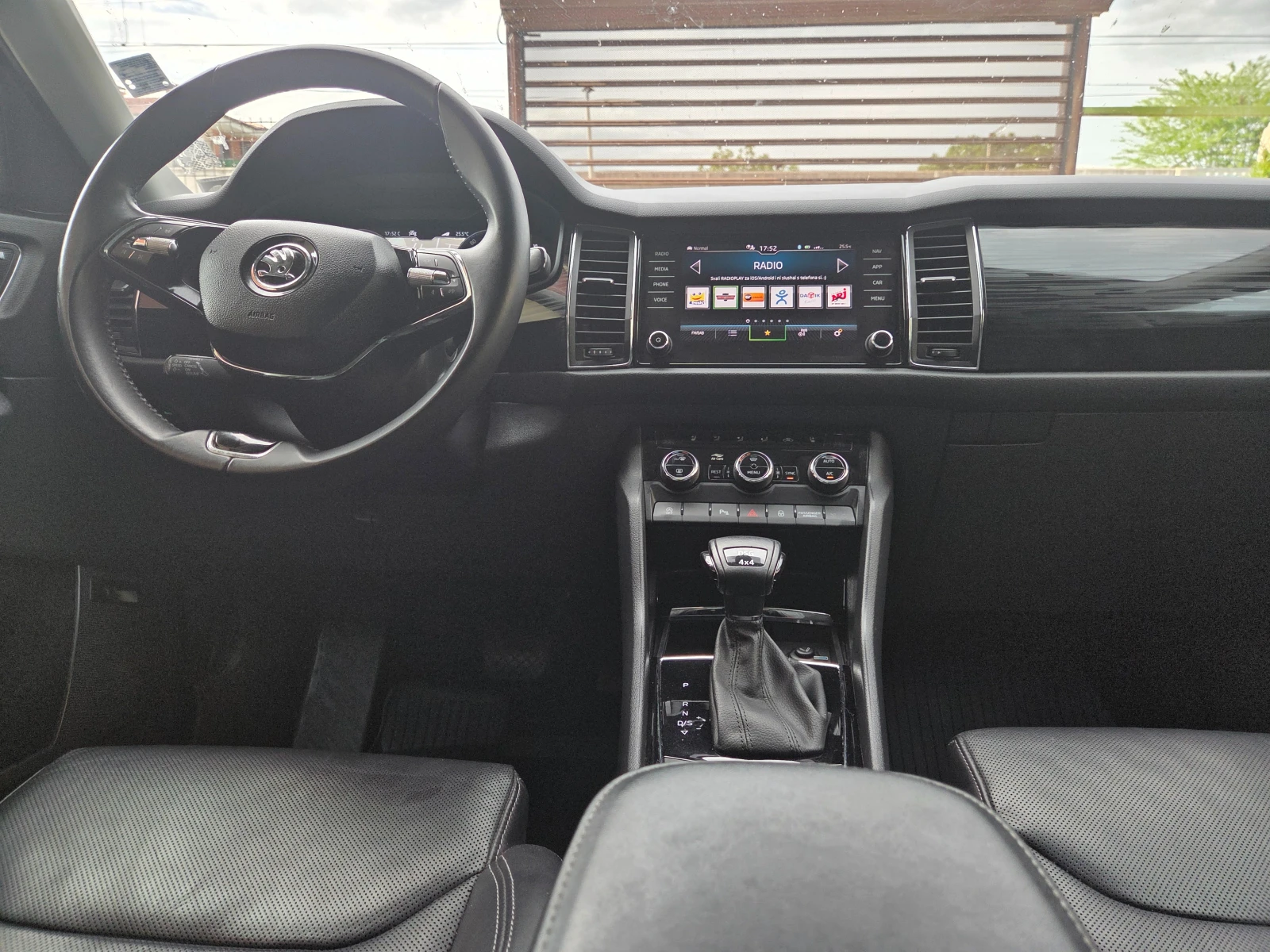 Skoda Kodiaq 2.0 TDI 7DSG 7 МЕСТЕН, снимка 11 - Автомобили и джипове - 54515830