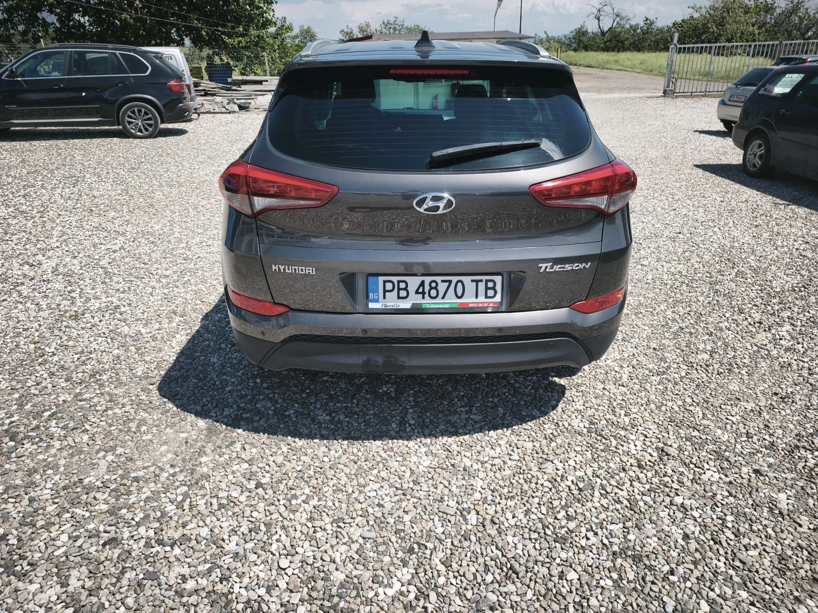 Hyundai Tucson 1.7CRDi Kamera, снимка 5 - Автомобили и джипове - 54701280