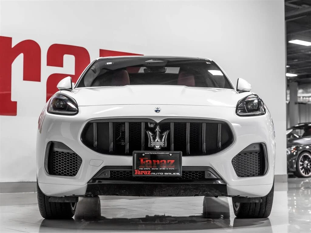 Maserati Grecale MODENA PKG| БЕЗ УДАРИ | 360| ADAPTIVE CRUISE| HUD , снимка 2 - Автомобили и джипове - 54876387
