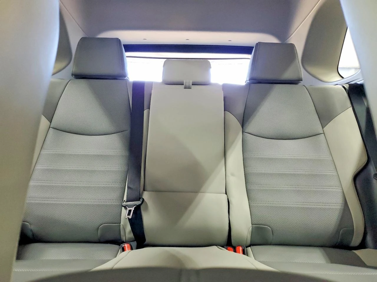 Toyota Rav4 * LIMITED* AWD* HYBRID | Mobile.bg � ����������� 11