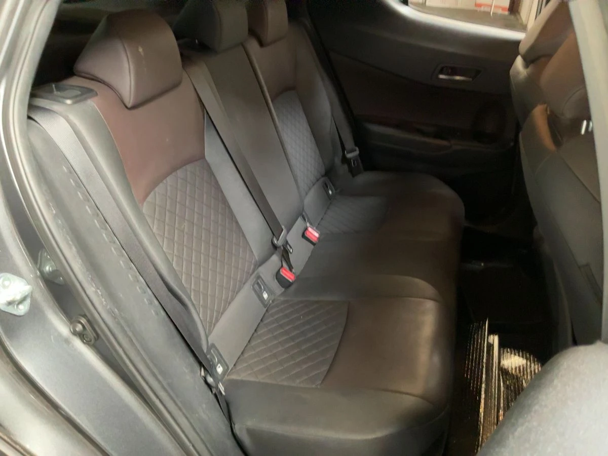 Toyota C-HR 1.8 Хибрид , снимка 9 - Автомобили и джипове - 55220915