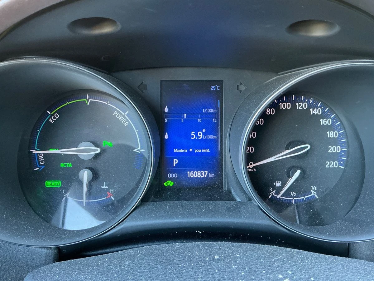 Toyota C-HR 1.8 Хибрид , снимка 5 - Автомобили и джипове - 55220915