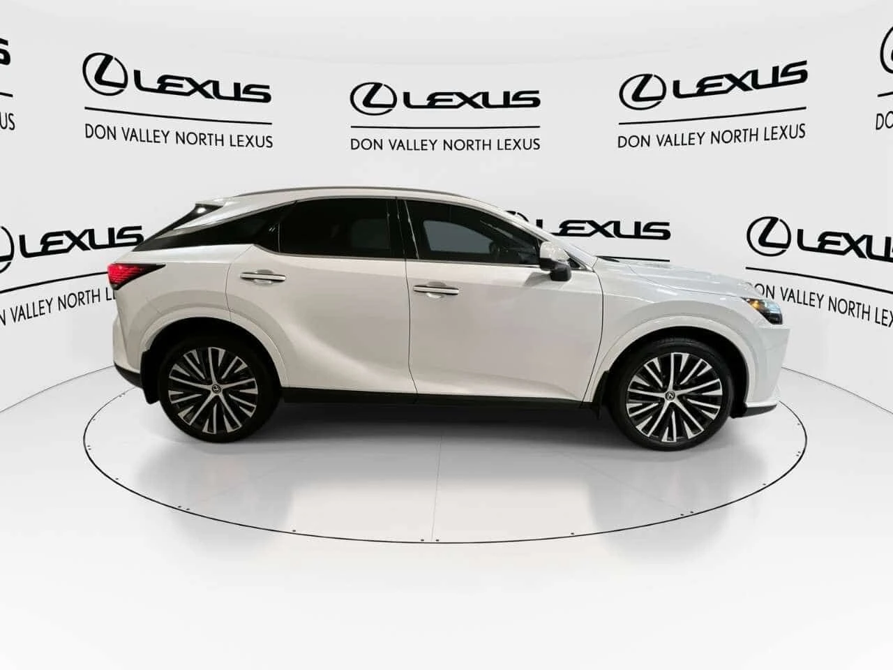 Lexus RX 350h ULTRA LUXURY | ГЛАВНО ПРЕДСТАВИТЕЛСТВО НА LEXUS, снимка 7 - Автомобили и джипове - 55649881