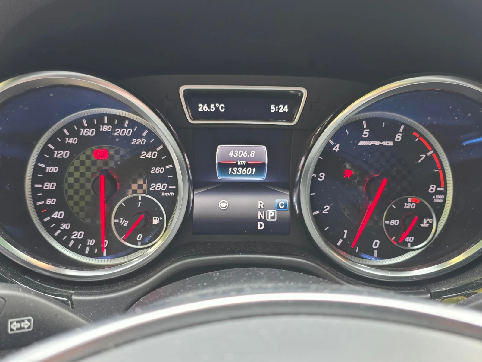 Mercedes-Benz GLE 43 AMG * АВТОКРЕДИТ БЕЗ ПЪРВОНАЧАЛНА ВНОСКА* , снимка 8 - Автомобили и джипове - 56057262
