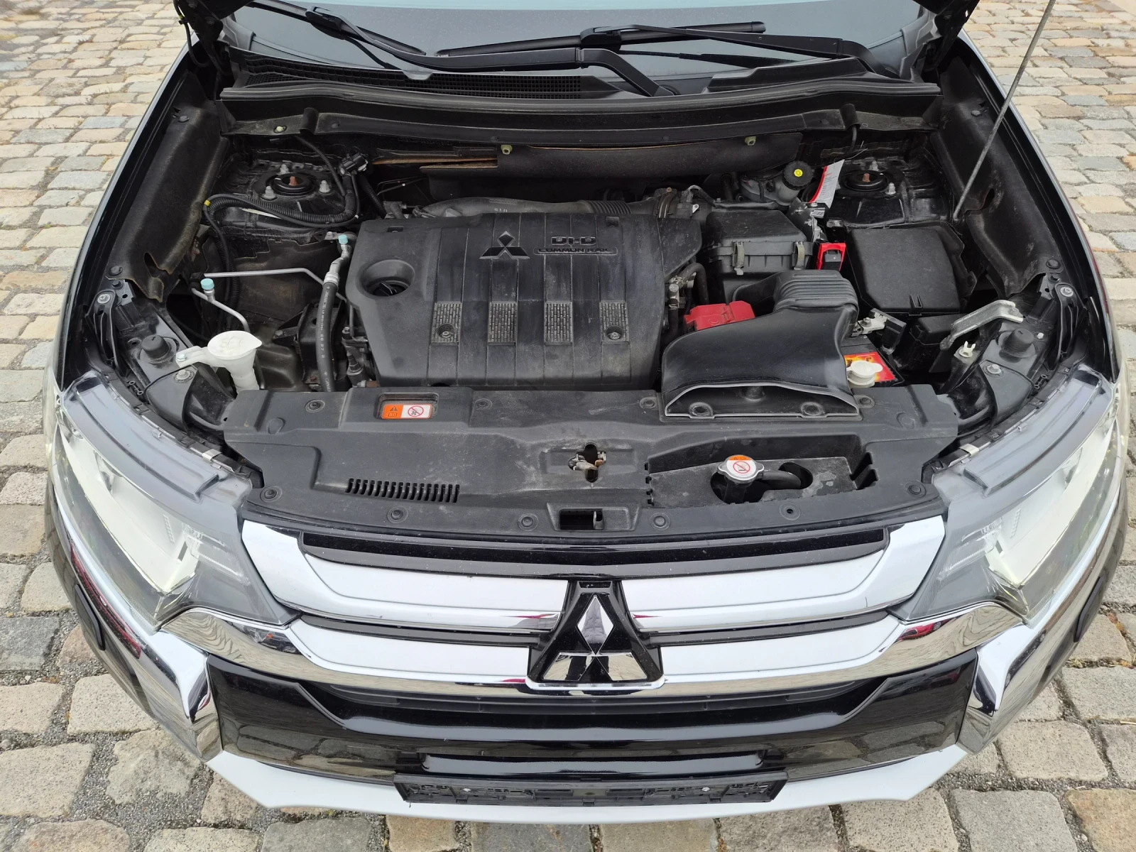 Mitsubishi Outlander 2.2DI-D 150�� 4�4 7����� ���� 6� | Mobile.bg � ����������� 8