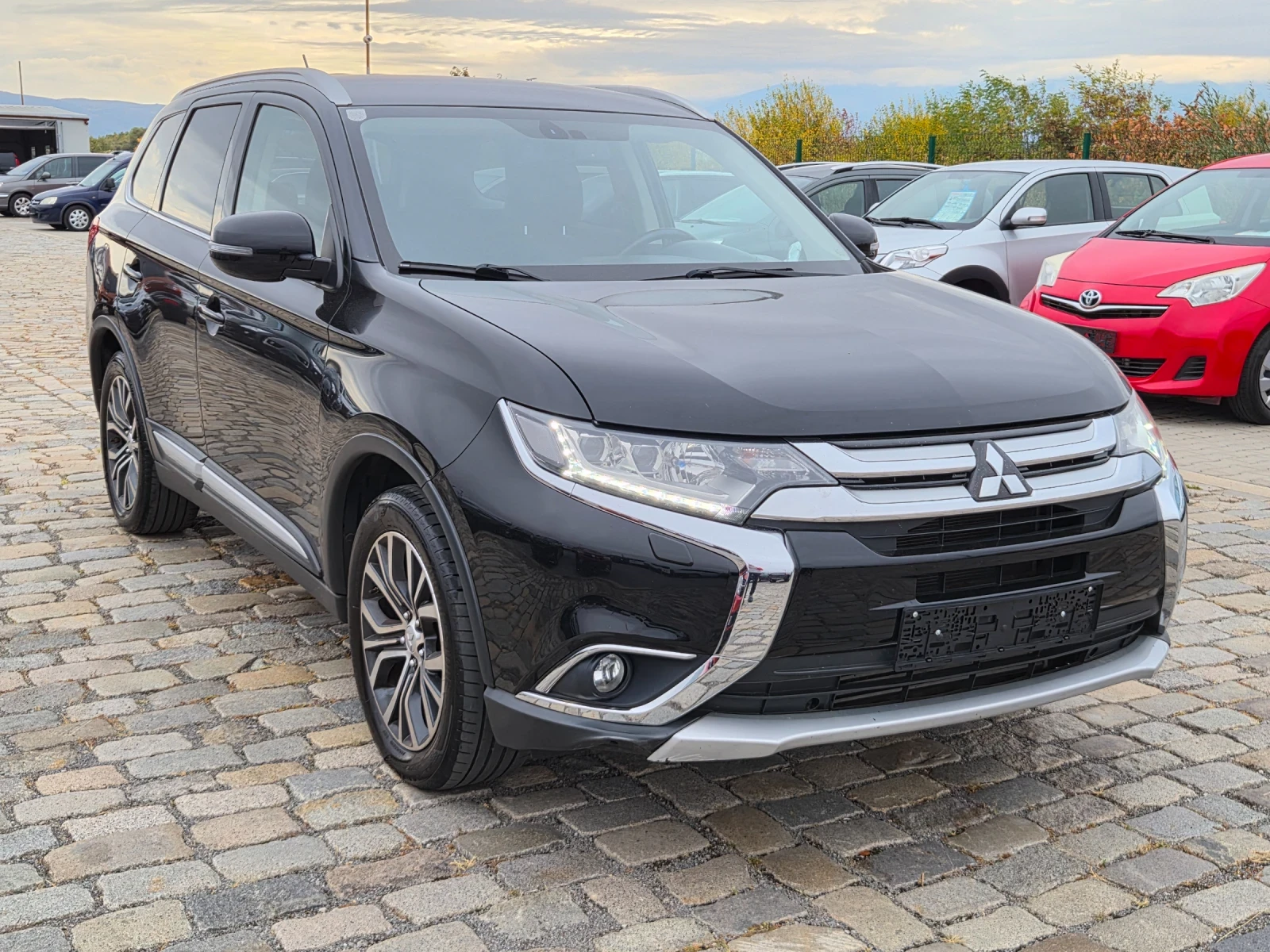 Mitsubishi Outlander 2.2DI-D 150кс 4х4 7места ЕВРО 6В