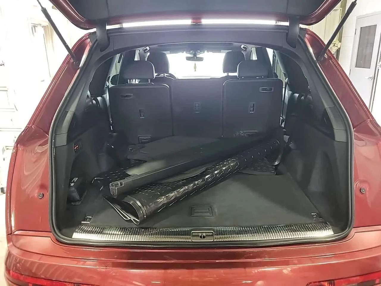 Audi Q7, снимка 13 - Автомобили и джипове - 56689318