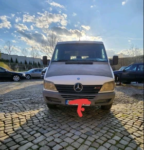 Mercedes-Benz 313 
