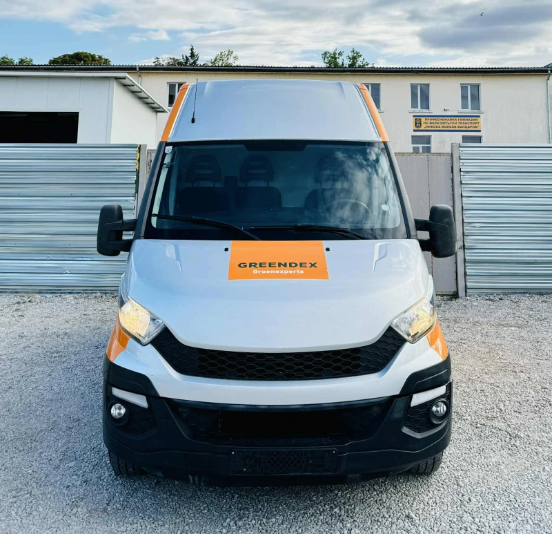 Iveco Daily Евро 5Б Климатик, снимка 3 - Бусове и автобуси - 51861373