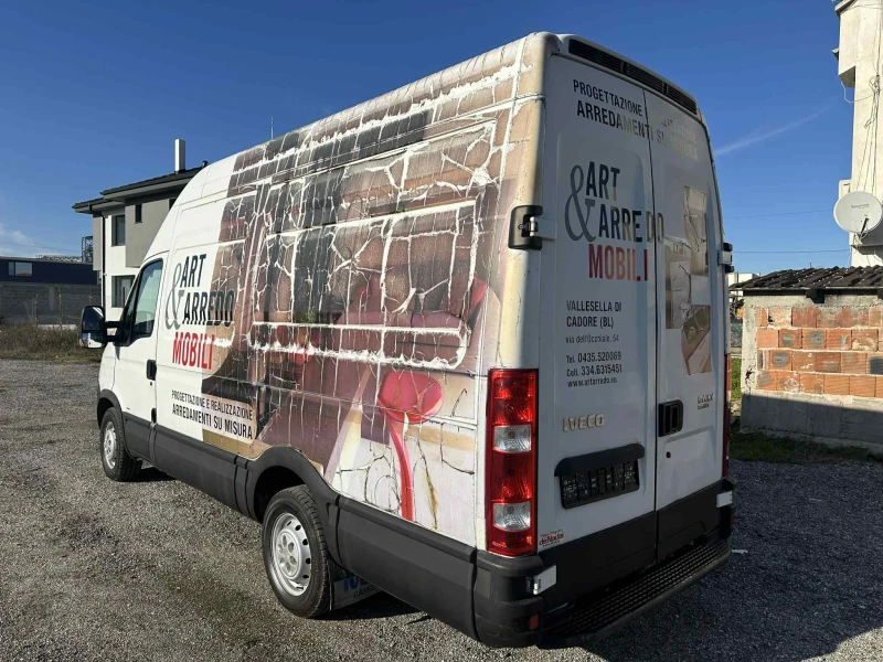 Iveco Daily Нов внос! Въздушно окачване!Запазен!Климатик!, снимка 5 - Бусове и автобуси - 52848098