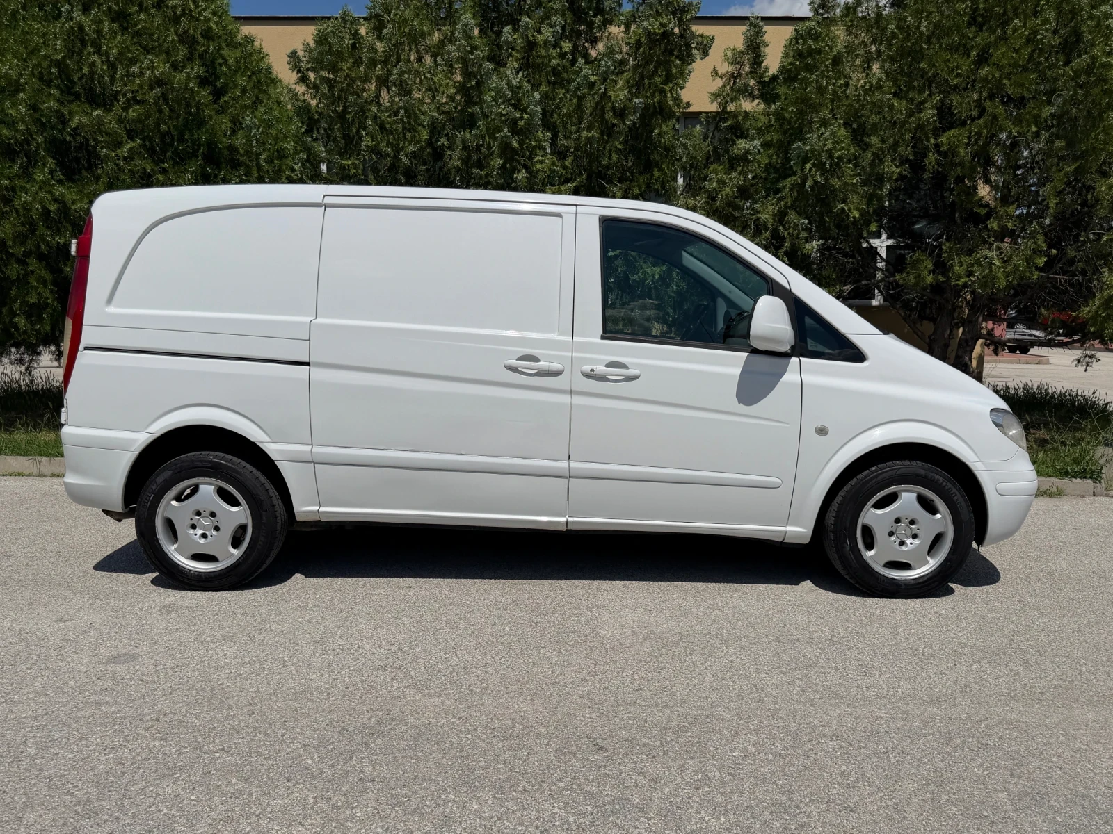 Mercedes-Benz Vito 110CDI КЛИМАТИК, снимка 8 - Бусове и автобуси - 54889747