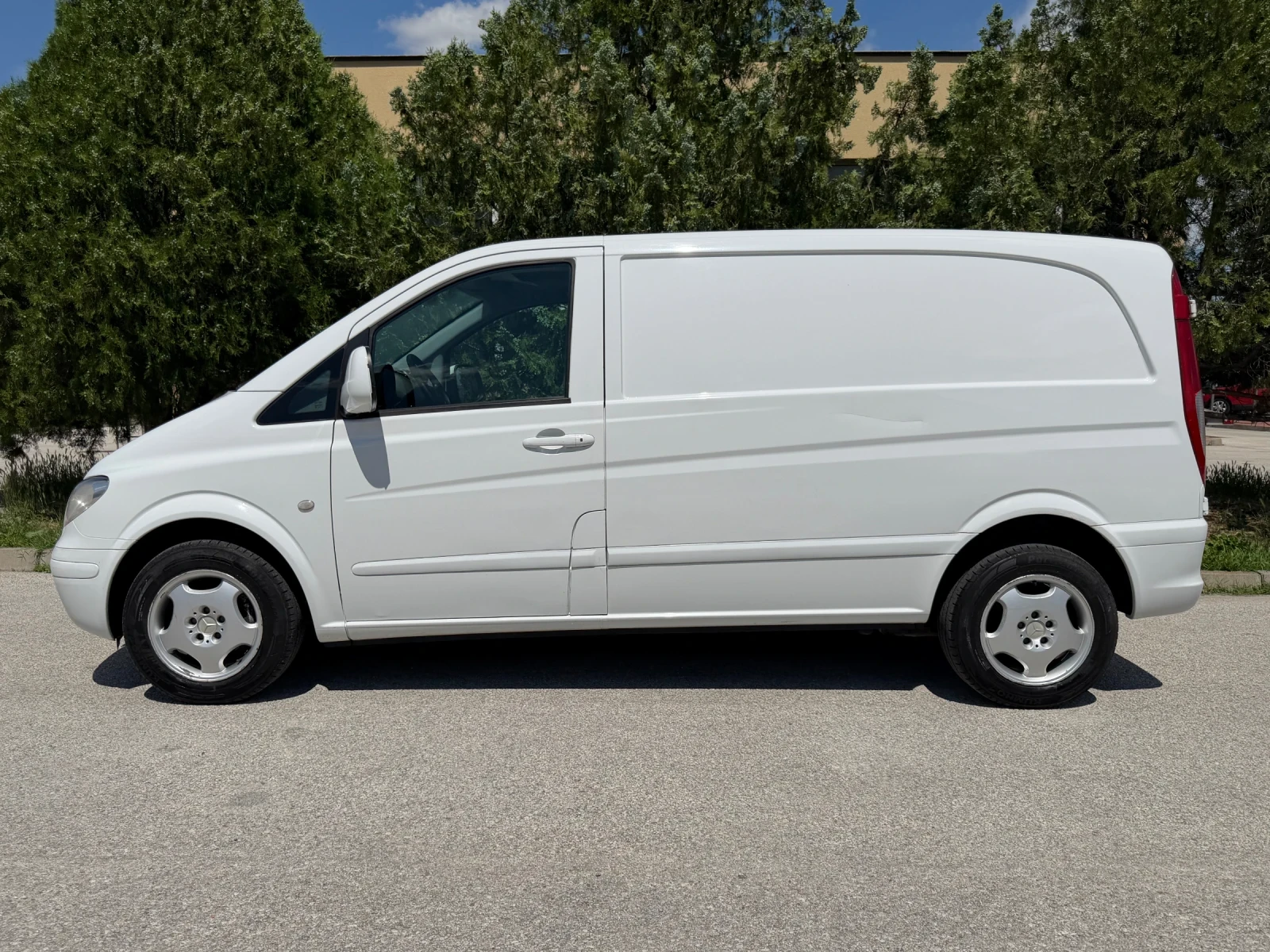 Mercedes-Benz Vito 110CDI КЛИМАТИК, снимка 2 - Бусове и автобуси - 54889747