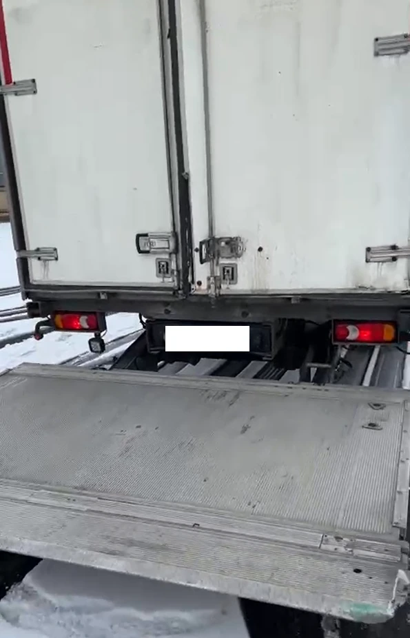 Volvo Fl 210, снимка 6 - Камиони - 53688420