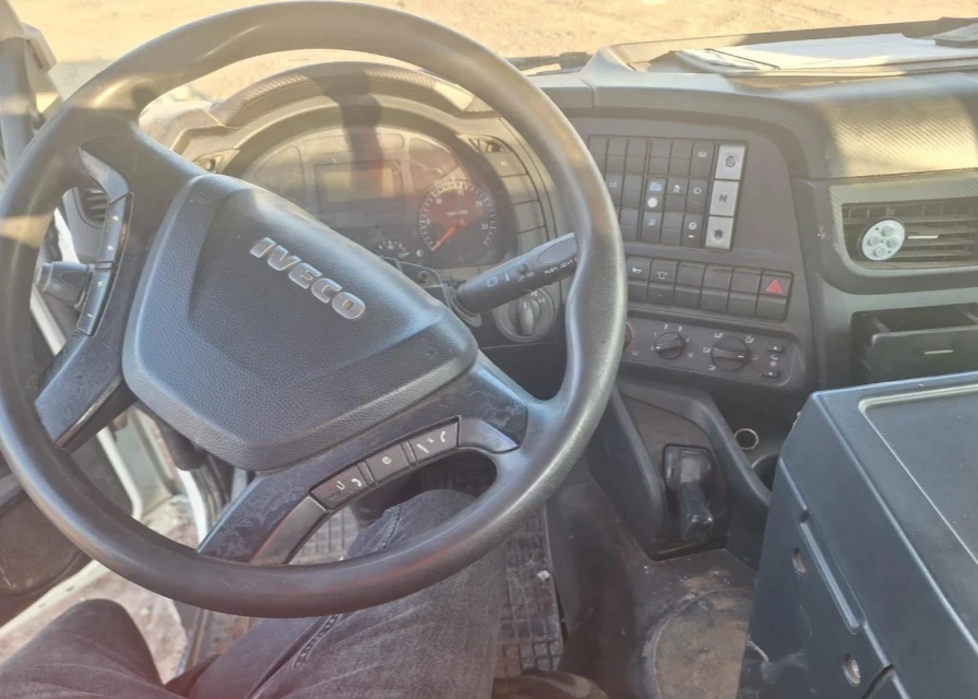 Iveco Trakker 450 8x4 - изображение 7