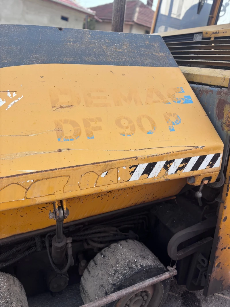 Асфалтополагаща машина Друга марка DF 90 P, снимка 3 - Индустриална техника - 52305649