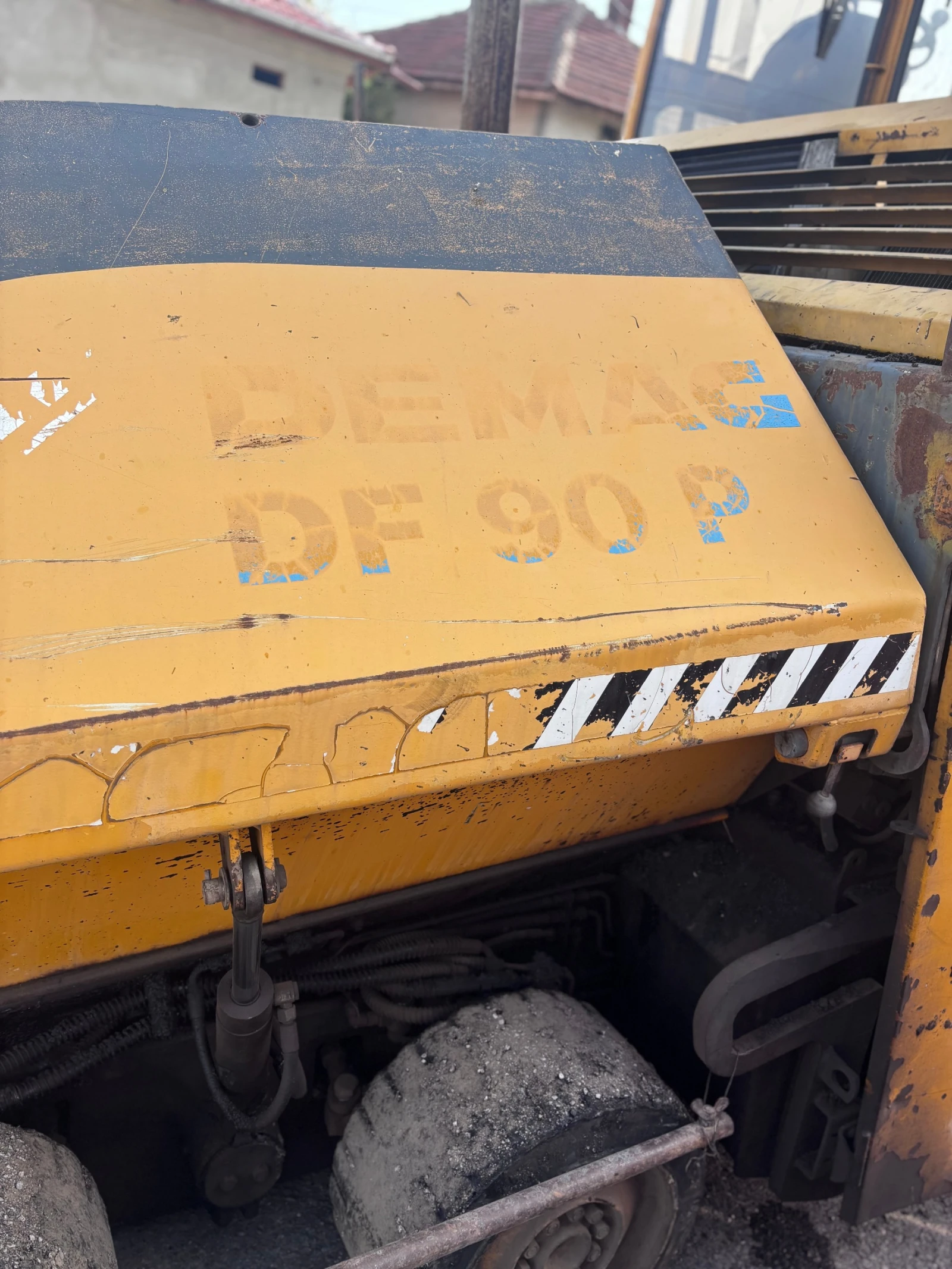 Асфалтополагаща машина Друга марка DF 90 P - изображение 3