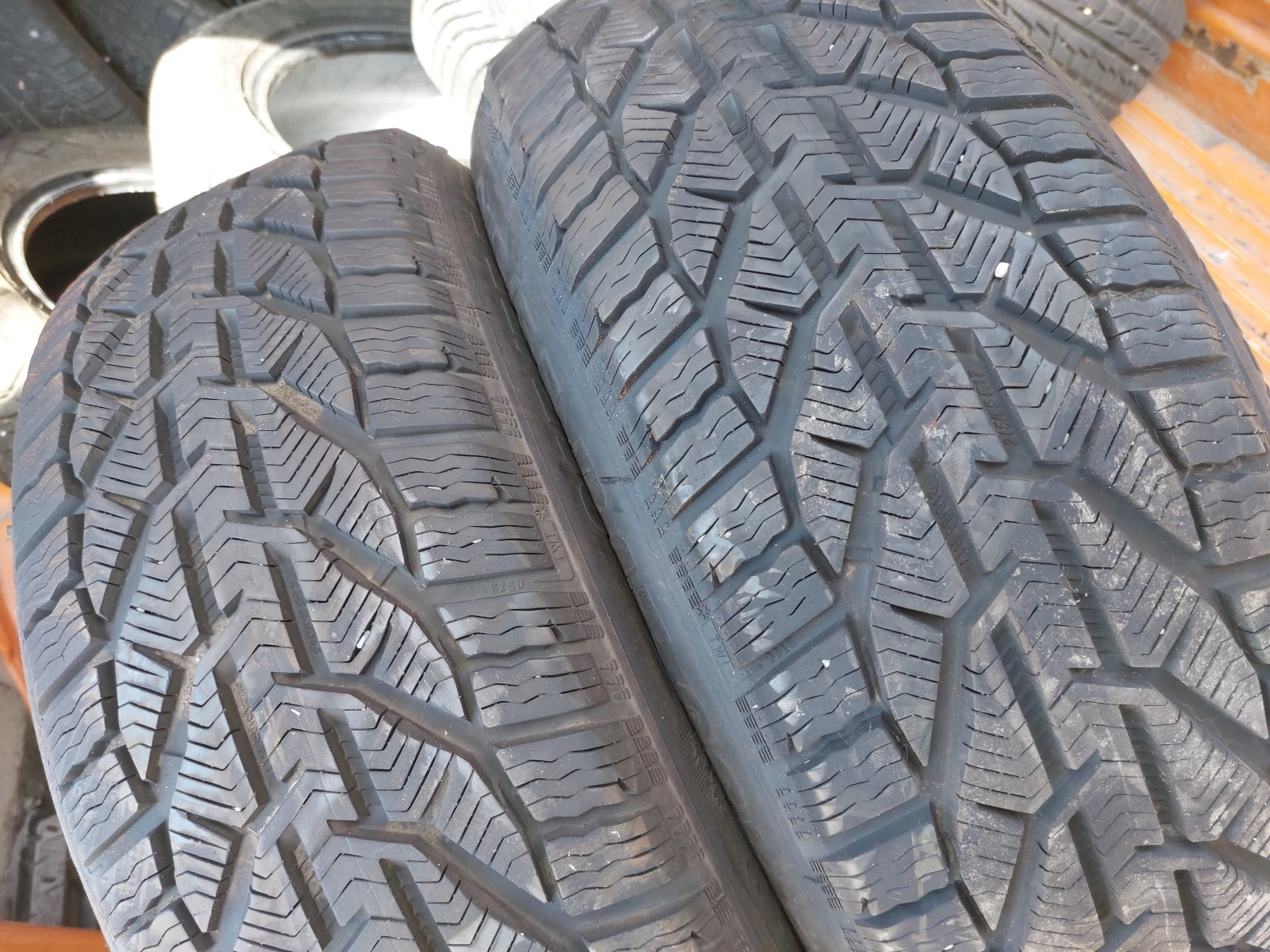 ���� 215/55R17 | Mobile.bg � ����������� 2