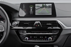 BMW 520 FULL* Luxury Line* Head-Up Display* Лизинг, снимка 15