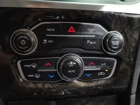 Chrysler 300c 3.6, снимка 15