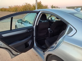 Subaru Legacy Premium Symmetrical AWD, снимка 8 - Автомобили и джипове - 44655539
