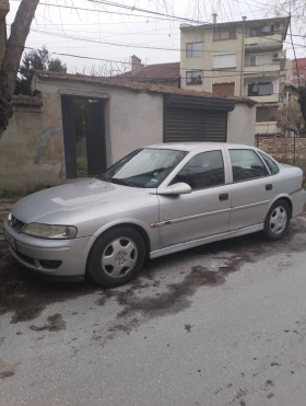 Opel Vectra B 2.2 DTI Facelift, снимка 2