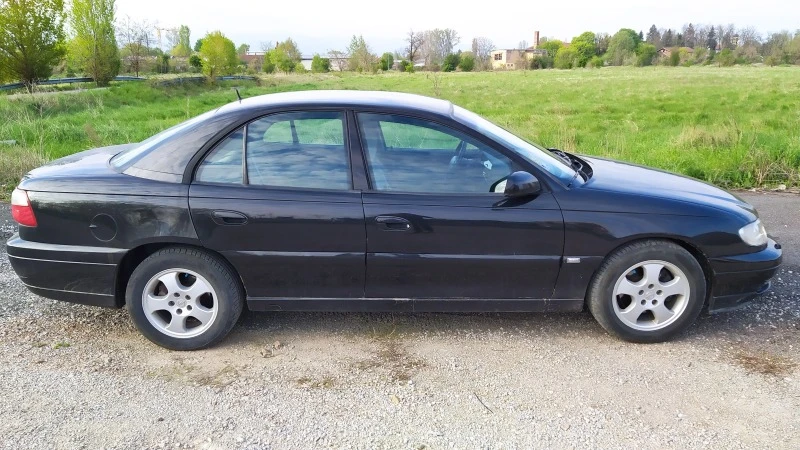 Opel Omega 2.6, снимка 4 - Автомобили и джипове - 47178065