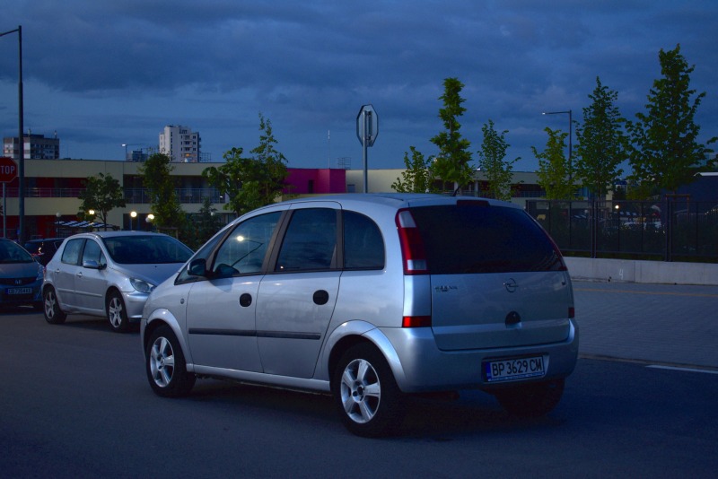 Opel Meriva Газ, снимка 4 - Автомобили и джипове - 45891185