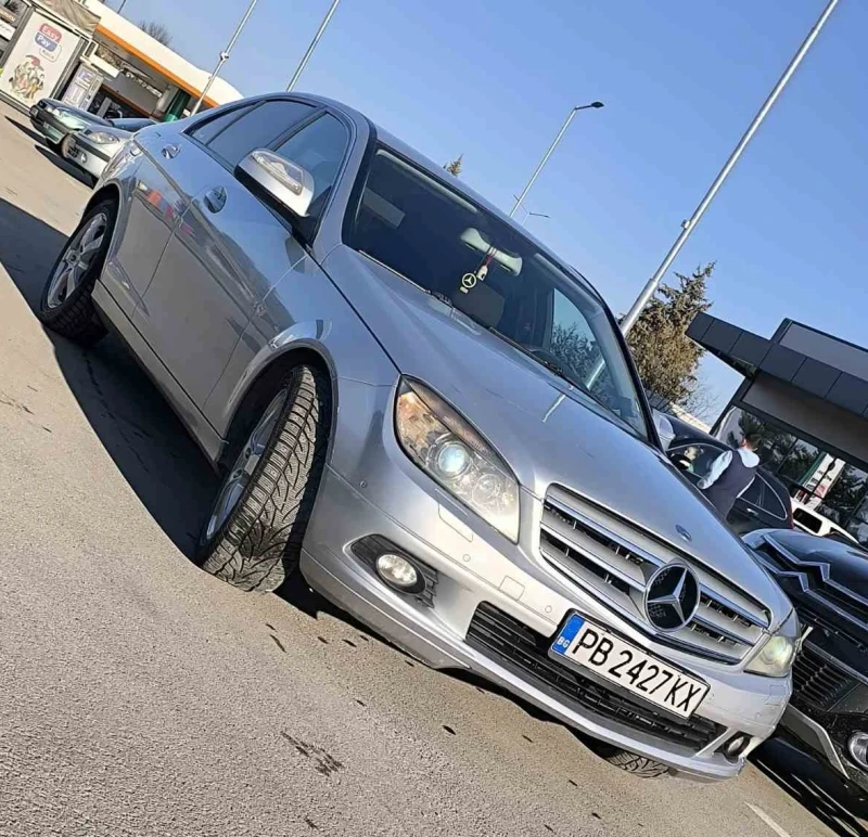 Mercedes-Benz C 220  Avangard, снимка 4 - Автомобили и джипове - 48908581