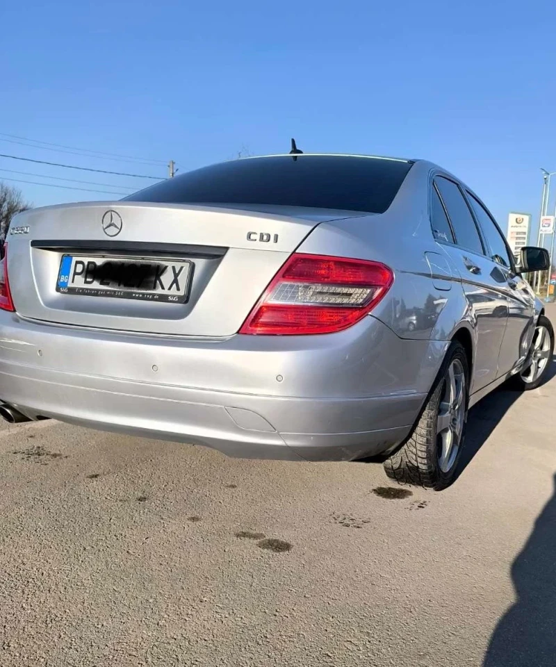 Mercedes-Benz C 220  Avangard, снимка 7 - Автомобили и джипове - 48908581