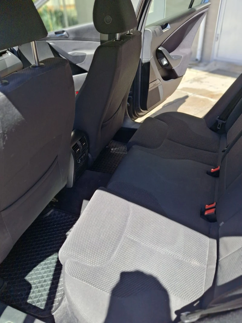 VW Passat, снимка 8 - Автомобили и джипове - 51057947
