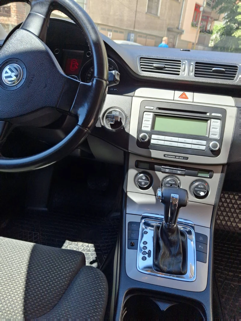 VW Passat, снимка 6 - Автомобили и джипове - 51057947