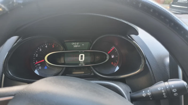 Renault Clio, снимка 3 - Автомобили и джипове - 52254363